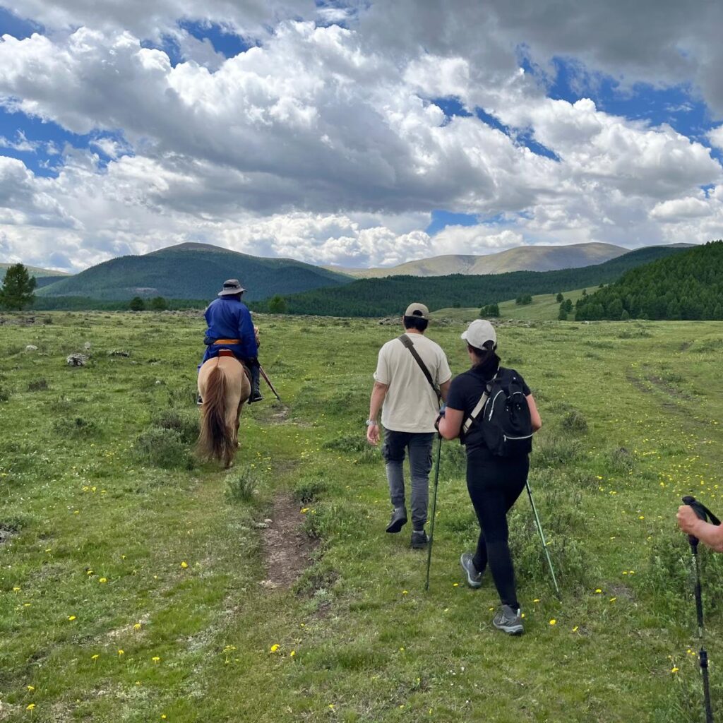 guide amaraa mongole dans les steppes